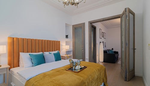 Apartamento Confort, 2 habitaciones, balcón, vistas a la ciudad