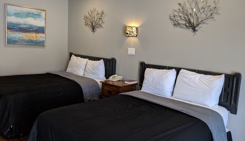 Habitación estándar doble, 2 camas dobles, fumadores