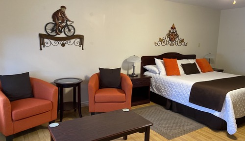 Suite, 1 cama de matrimonio grande (Main Floor)