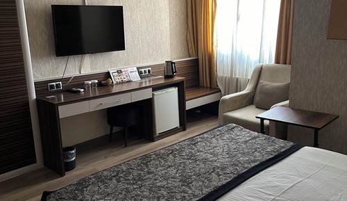 Habitación estándar con 1 cama doble o 2 individuales