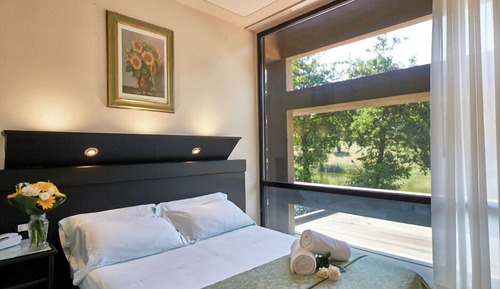 Habitación romántica con 1 cama doble o 2 individuales, 1 habitación, vistas al lago, junto al lago