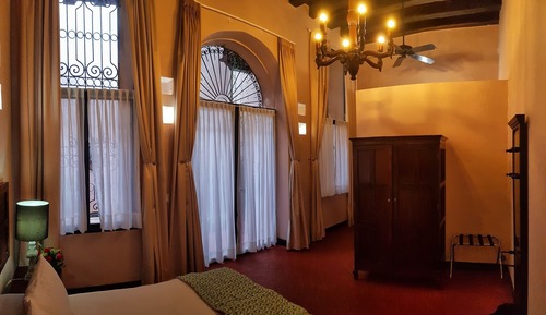 Habitación clásica