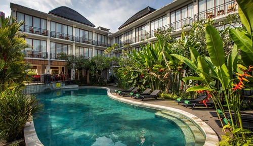 Habitación Deluxe, vistas a la piscina