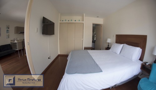 Suite, balcón