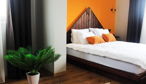 Habitación familiar con 2 camas individuales, vistas a la ciudad
