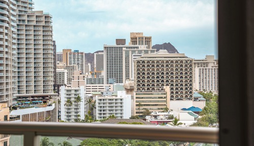 Estudio superior, 2 camas de matrimonio, vistas al mar