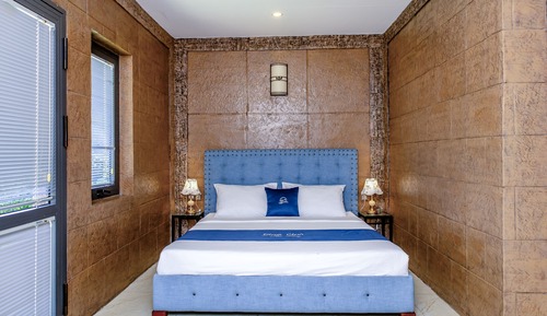 Deluxe Room with Garden View