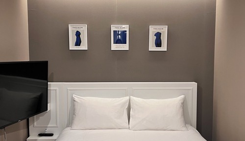 Deluxe Half Ocean View