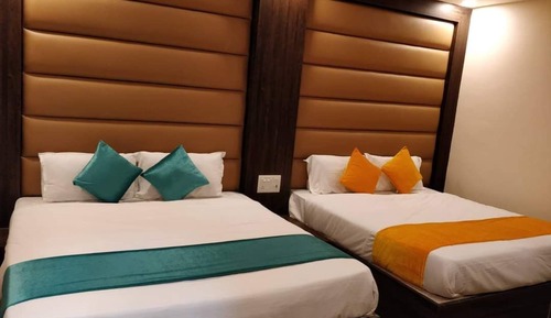 Royal Quadruple Room, City View