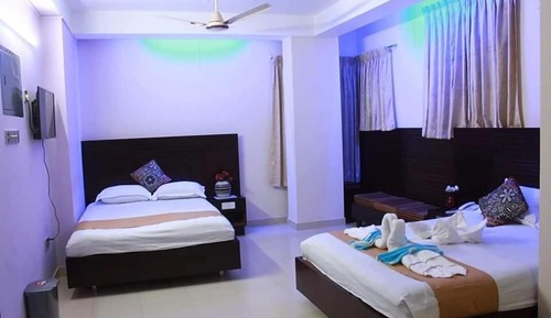 Habitación Royal con 1 cama doble o 2 individuales