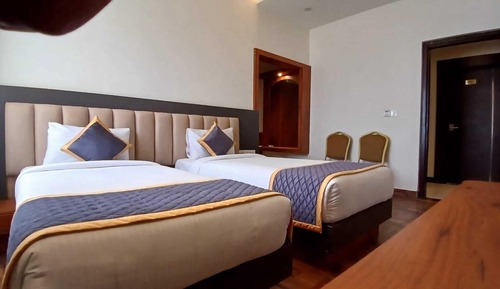 Habitación Deluxe con 2 camas individuales, vistas a la ciudad