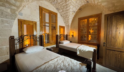 Habitación estándar con 2 camas individuales, vistas al patio