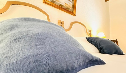 Habitación Confort con 1 cama doble o 2 individuales, vistas a la montaña