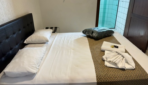 Habitación estándar doble, 1 cama de matrimonio grande, no fumadores