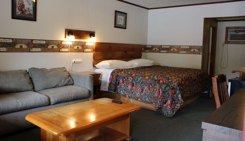 King Room - Pool View