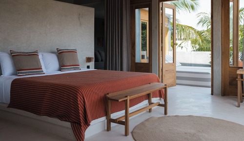 Master Suite Pool View