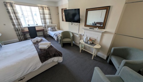 Habitación triple básica