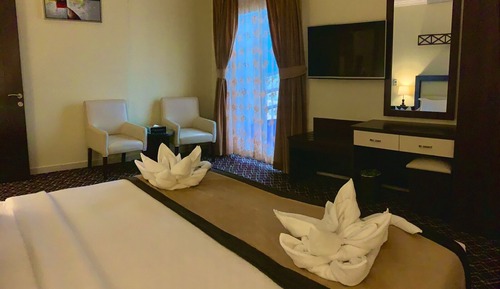 Junior Studio Suite, City View