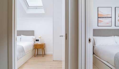 Two-Bedroom Apartment with Sofa Bed