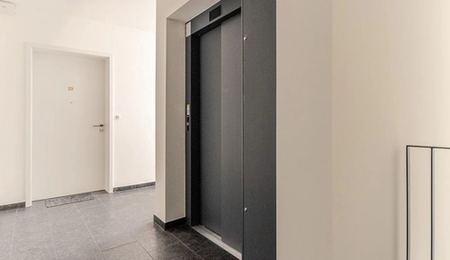 Ático, baño privado