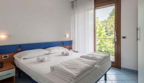 Apartamento familiar, 2 habitaciones, balcón