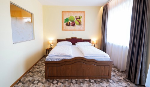 Apartamento clásico, balcón