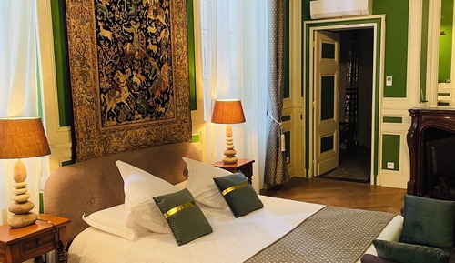 Habitación triple Deluxe, vistas al jardín