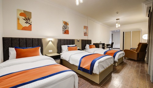 Habitación triple Deluxe, vistas a la ciudad