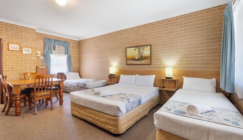 Habitación familiar, varias camas, no fumadores, microondas