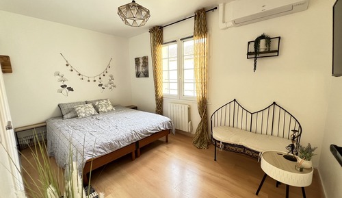 Habitación de diseño con 1 cama doble o 2 individuales, baño privado (Chambre de caractère)