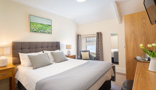 Habitación estándar con 1 cama doble o 2 individuales, vistas al mar