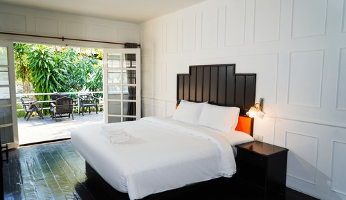 Habitación Deluxe, 1 cama de matrimonio grande, balcón