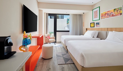 Suite, balcón (1 King Bed, Loft, Pyramids View)