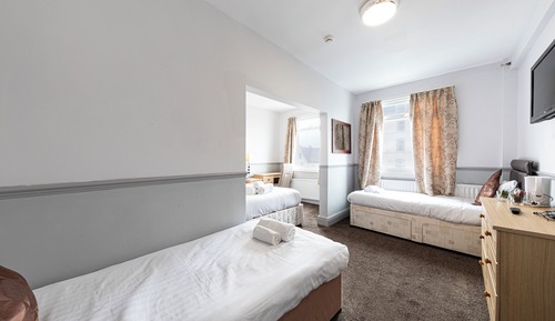 Basement Family room plus Bunk beds