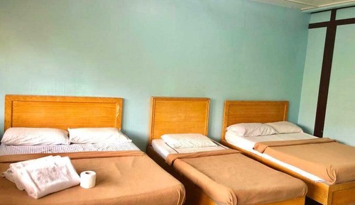 Habitación cuádruple estándar