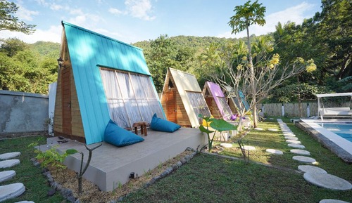 Cabaña panorámica, 1 cama de matrimonio grande, vistas a la piscina, junto a la playa