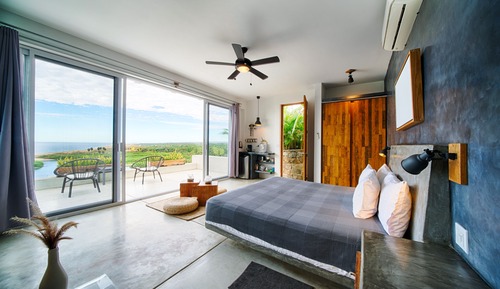 Room #8 Ocean View King