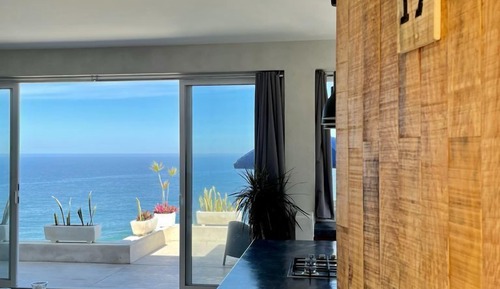 Suite #17 Ocean View King with Kitchen