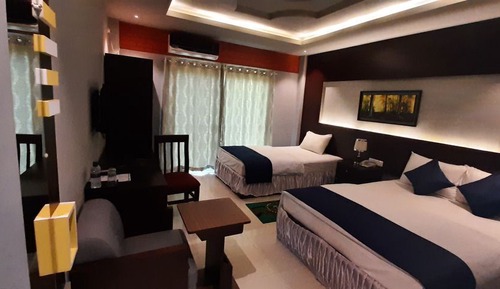 Habitación triple Deluxe, vistas al lago