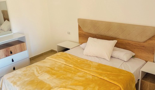 Apartamento de lujo, 1 habitación, balcón, vistas al jardín