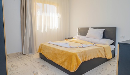 Apartamento de lujo, 1 habitación, balcón, vistas al jardín