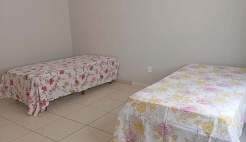Dormitorio compartido, 2 camas individuales