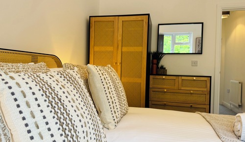 Apartamento Deluxe, 1 habitación, balcón, vistas al jardín