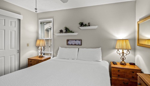 Condo, Balcony, Mountain View