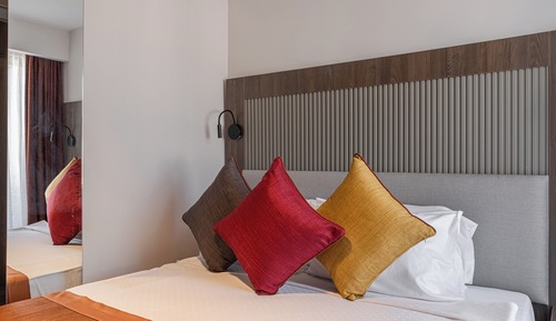 Habitación superior, vistas a la ciudad