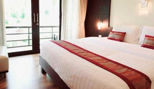 Comfort Room, Mountain View