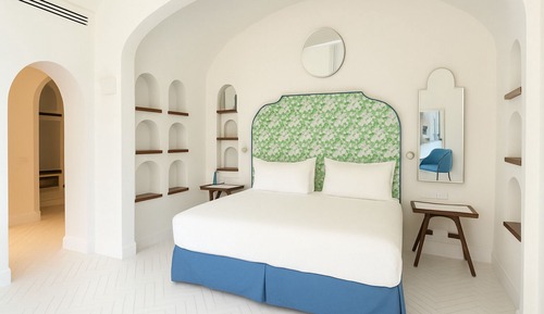 Junior Suite Triple with Side Sea View