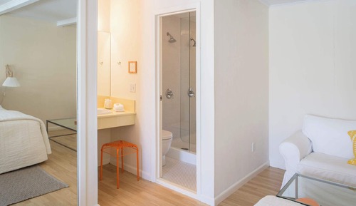 Suite, 2 camas dobles, baño privado, vistas a la bahía