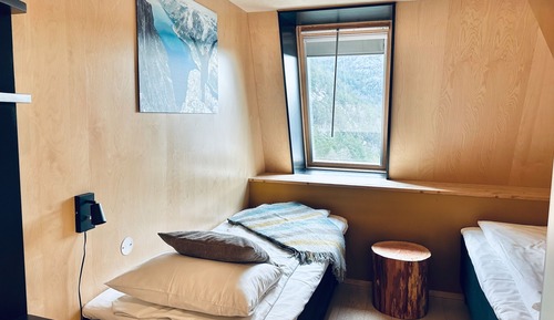 Habitación con 2 camas individuales