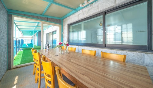 Habitación básica, 3 habitaciones (Room 204)